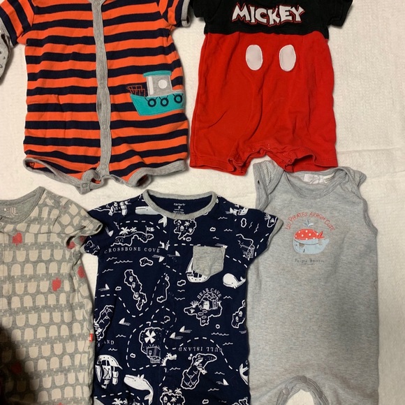 Bundle of 7 Sumer rompers bodysuits - Picture 2 of 7